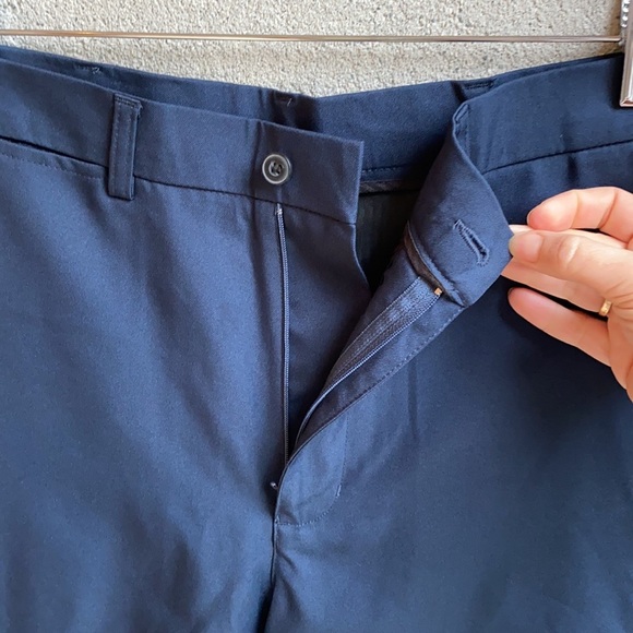 🏌️⛳️Ben Hogan Performance Shorts Navy Blue Sz 30 - Picture 4 of 8